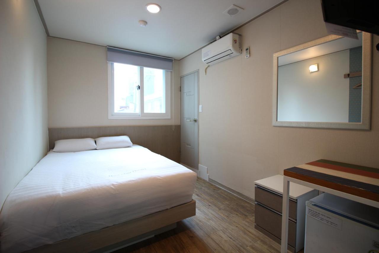 Dongdaemun Hwashin Hostel Seúl Exterior foto
