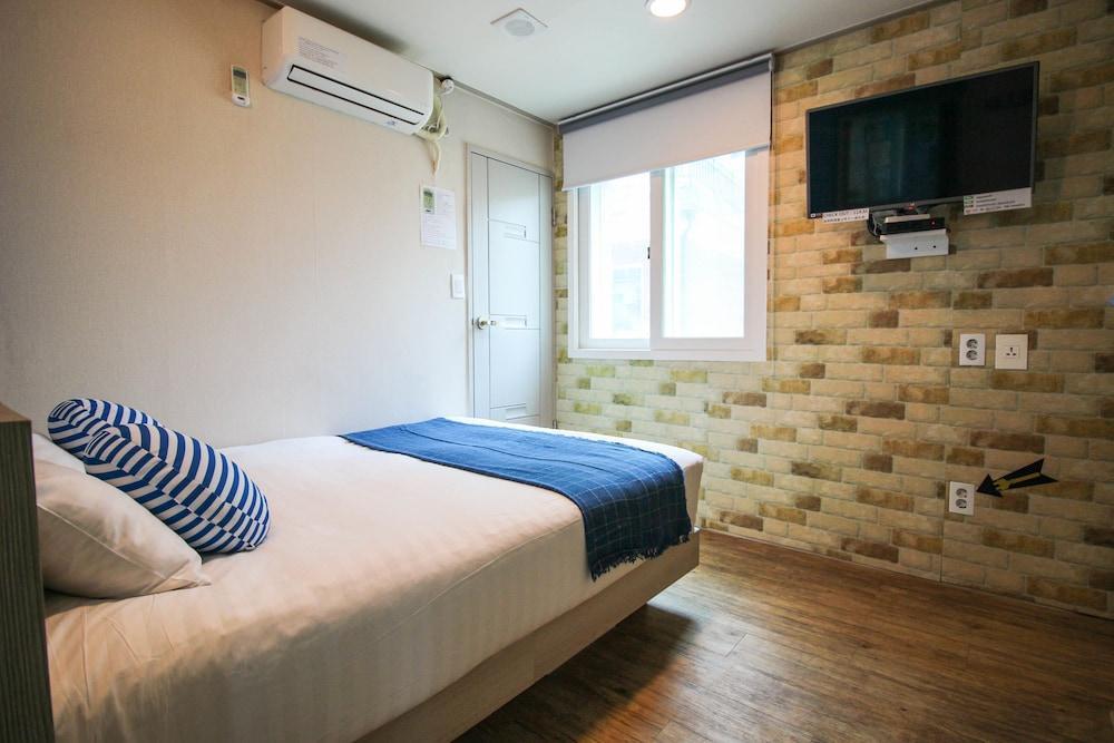 Dongdaemun Hwashin Hostel Seúl Exterior foto
