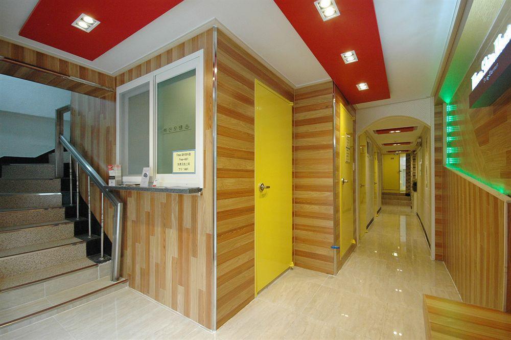 Dongdaemun Hwashin Hostel Seúl Exterior foto