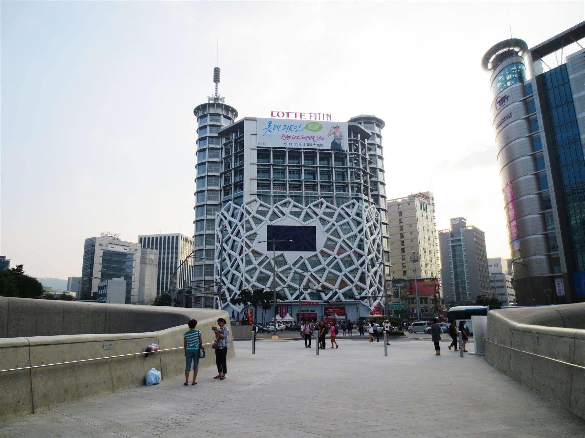 Dongdaemun Hwashin Hostel Seúl Exterior foto